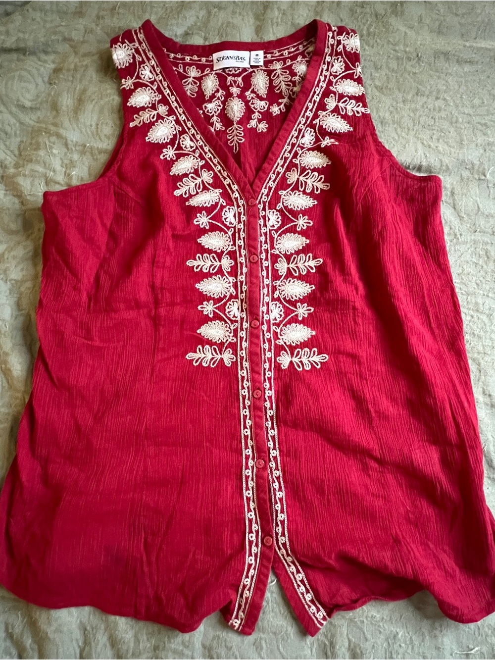 St. John’s Bay Boho Resortwear Embroidered Twill Button Down Tank Top Size M